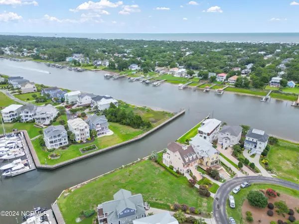 Southport, NC 28461,4447 Midshipman CT #SE