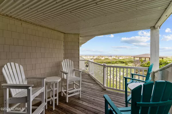 122 SE 58th ST #Apt 103,  Oak Island,  NC 28465