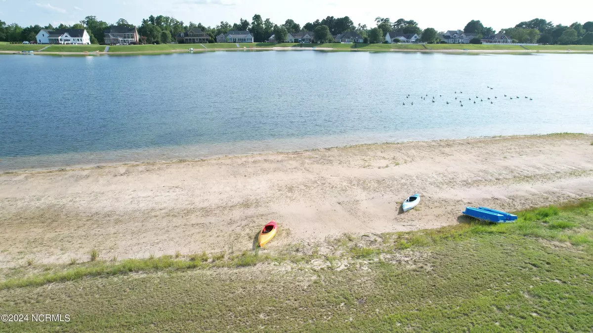Edenton, NC 27932,337 Schooner Landing DR