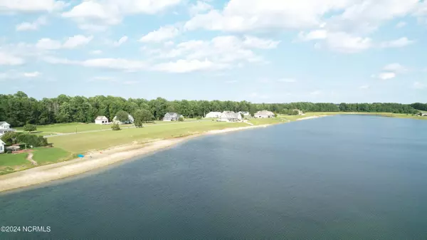 Edenton, NC 27932,337 Schooner Landing DR