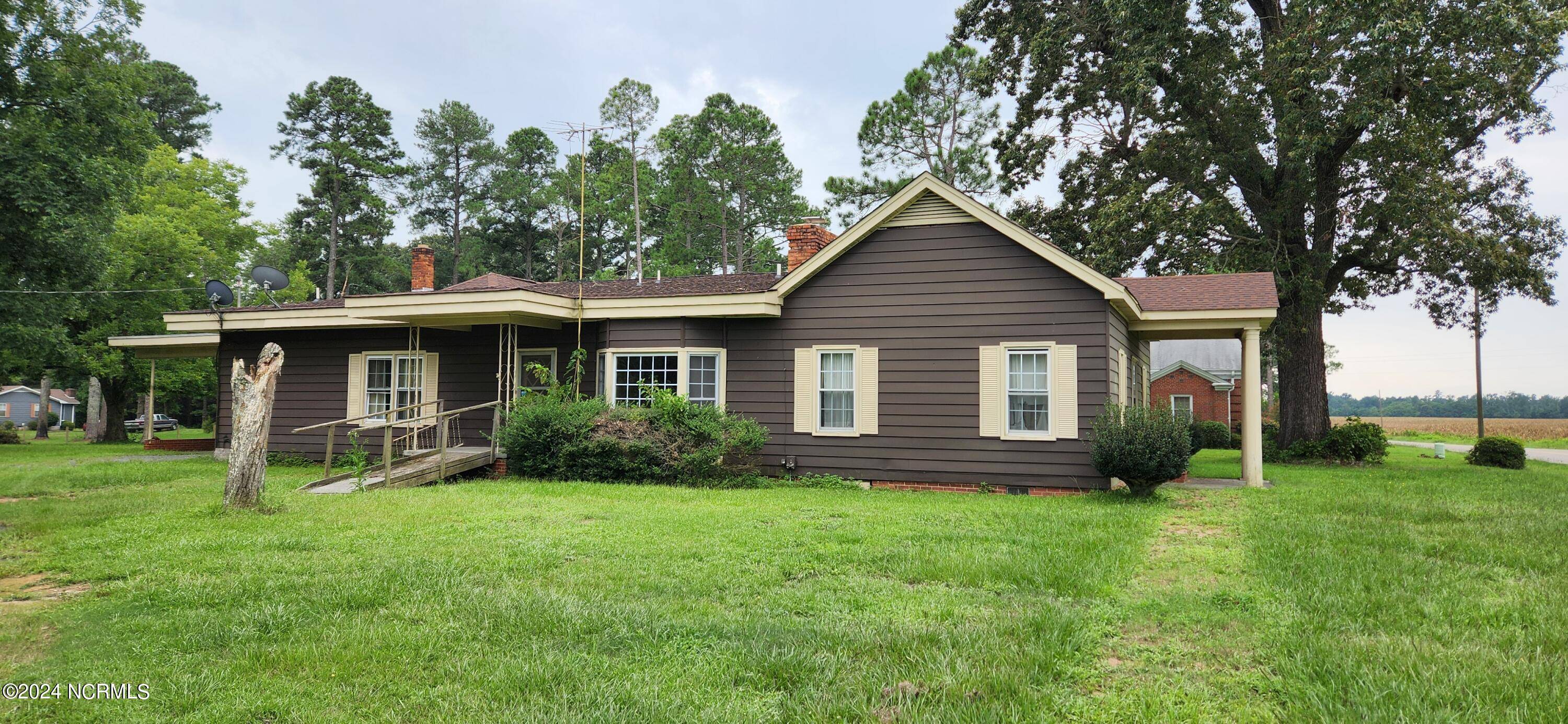 Laurel Hill, NC 28351,12820 Old Wire RD