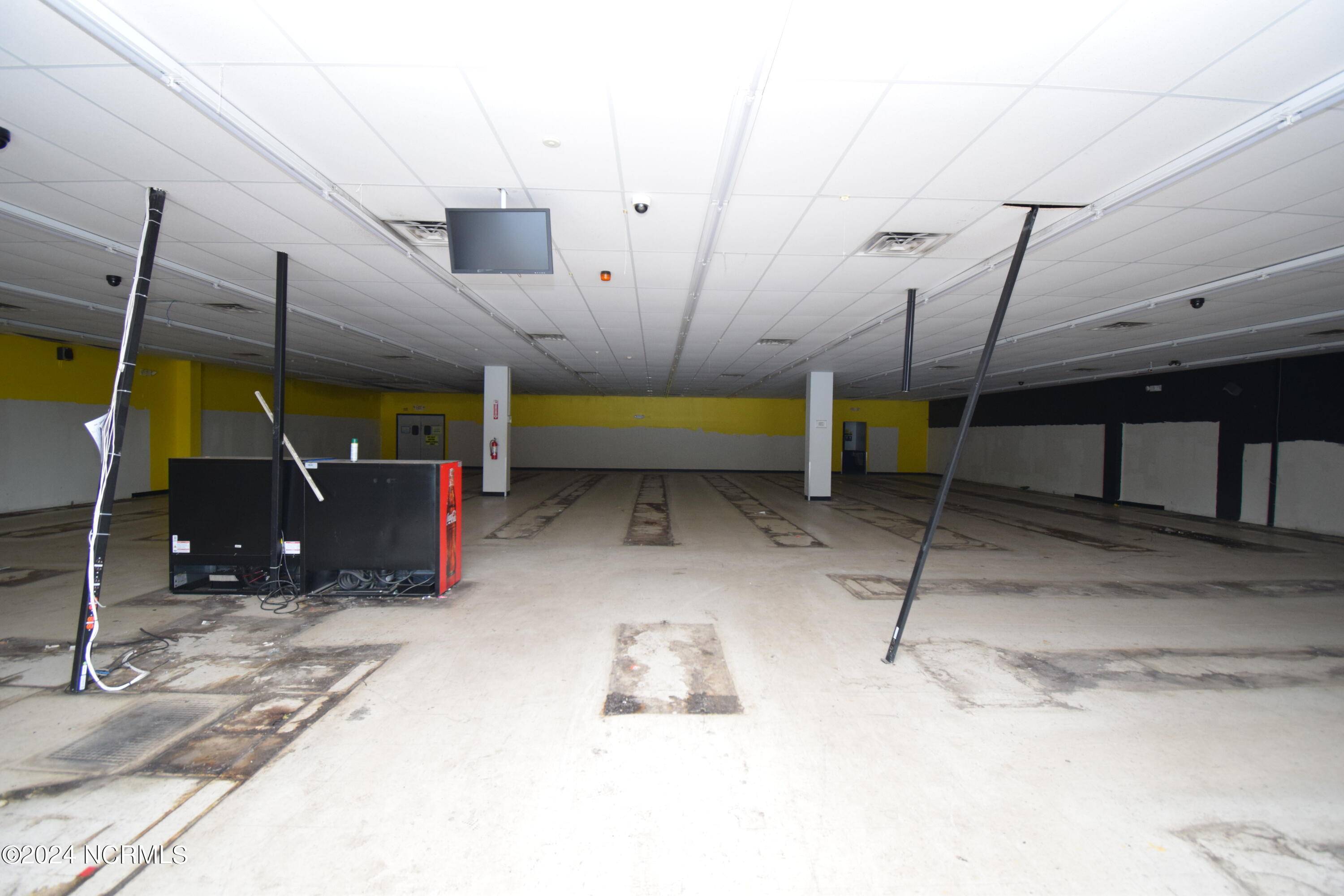 Robersonville, NC 27871,605 N Main ST