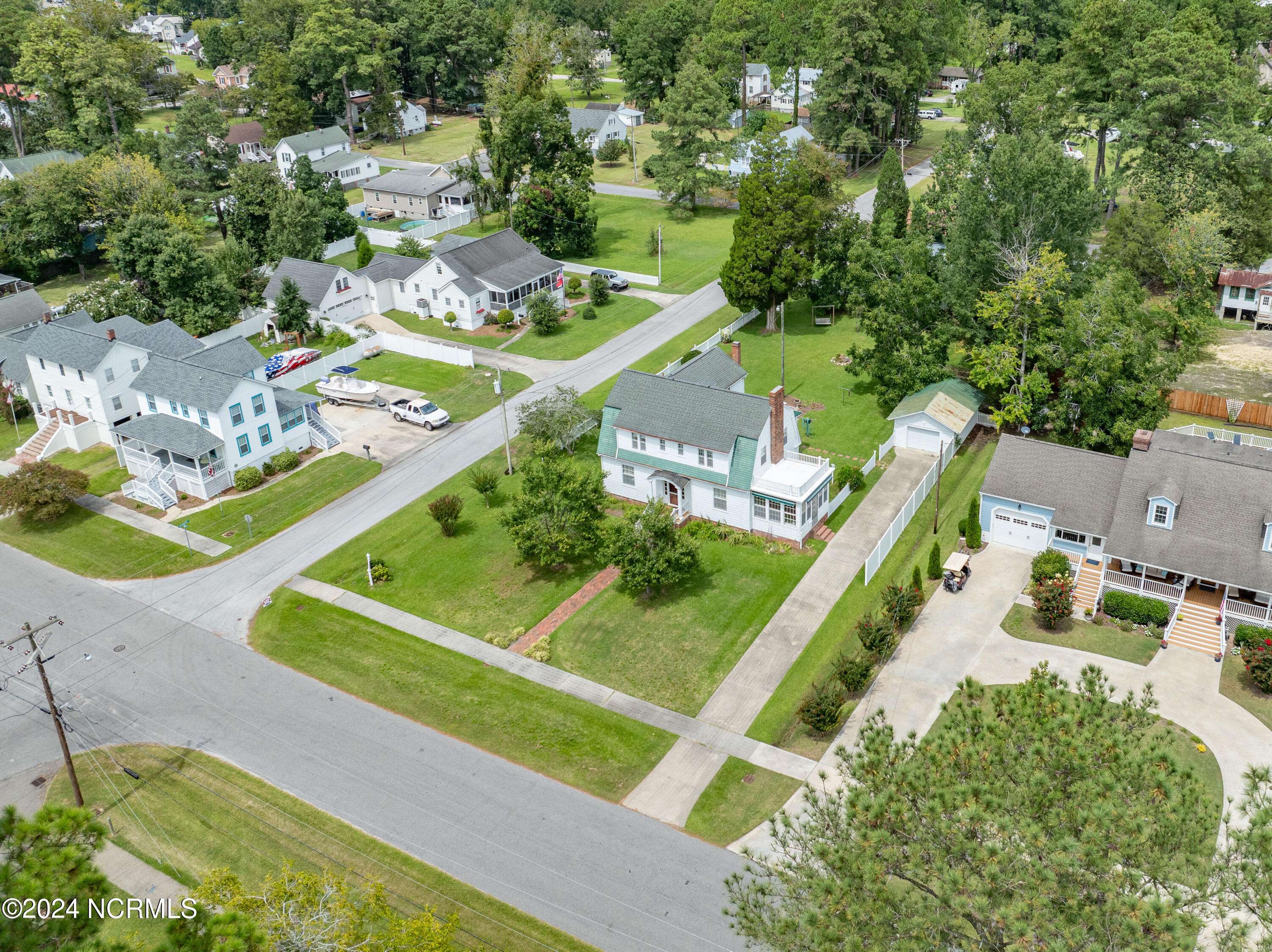 Belhaven, NC 27810,723 E Main ST
