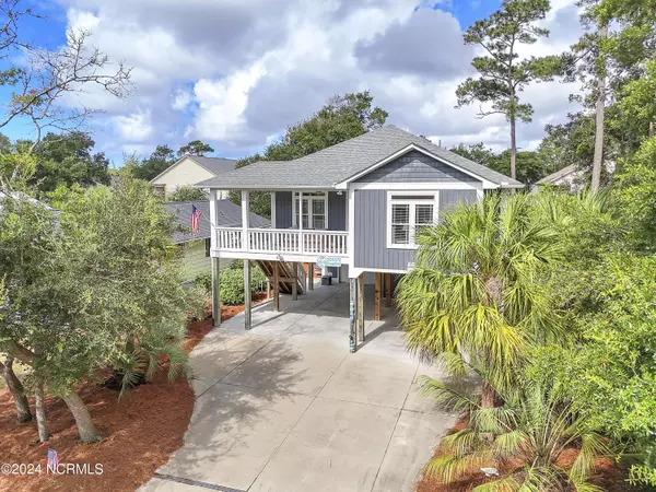 Oak Island, NC 28465,313 NE 50th ST