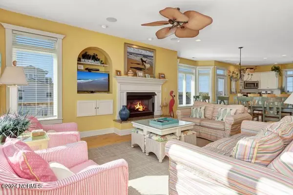 Emerald Isle, NC 28594,1911 Emerald DR