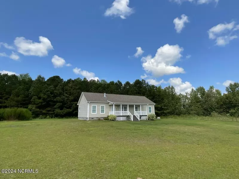 812 Arn Ward RD, Whiteville, NC 28472