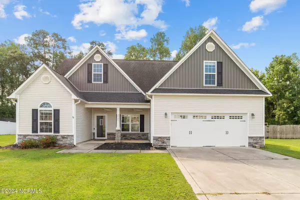 2909 Oakwood DR,  Winterville,  NC 28590