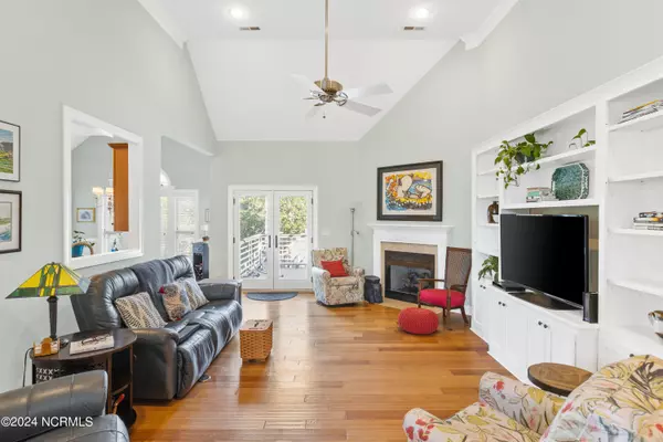 Wilmington, NC 28405,1336 S Moorings DR