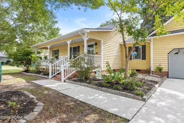 Richlands, NC 28574,1201 Willow Springs DR W