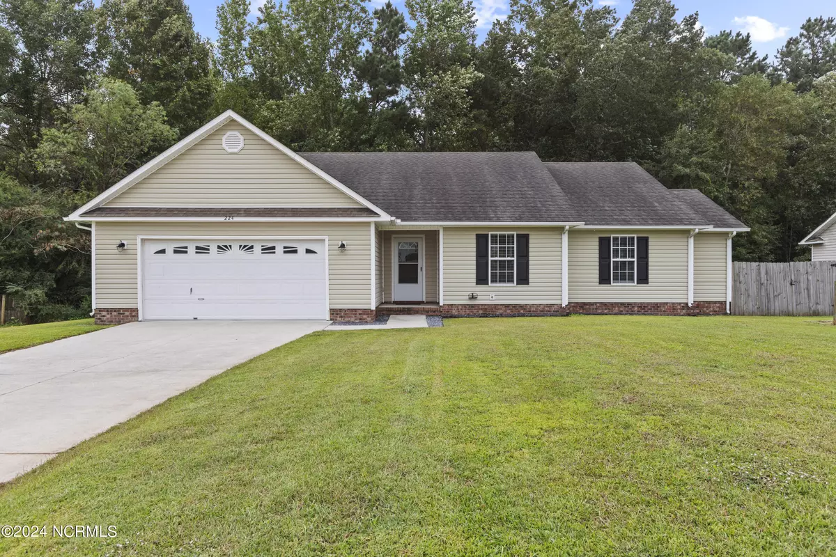 Jacksonville, NC 28540,224 Dartmoor TRL