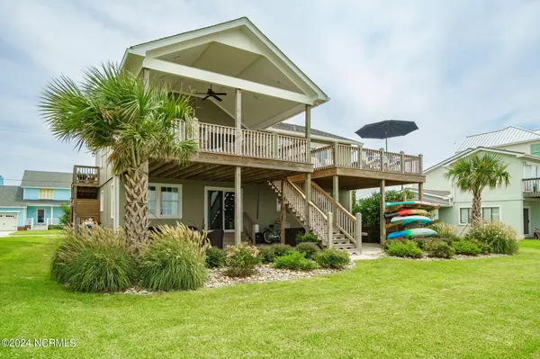 Atlantic Beach, NC 28512,207 Pond DR