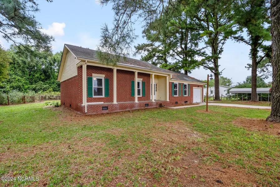 1178 Ball RD, Elizabeth City, NC 27909