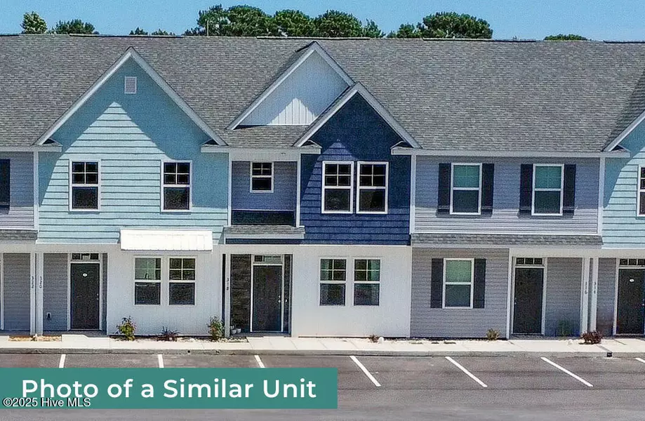 224 Sandy Cove LN, Sneads Ferry, NC 28460