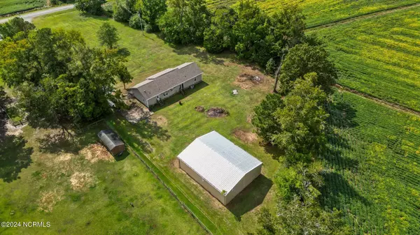 Corapeake, NC 27926,41 Thicket RD