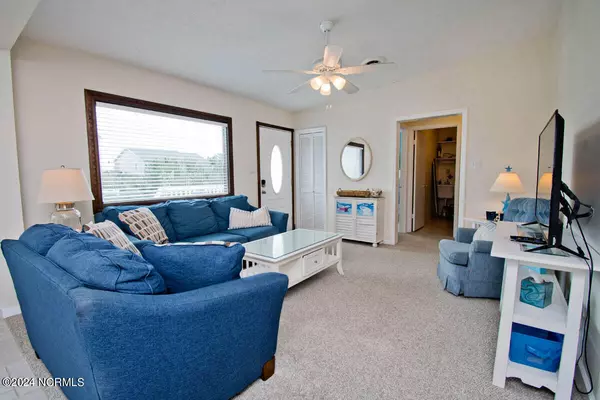 Emerald Isle, NC 28594,7118 Ocean DR