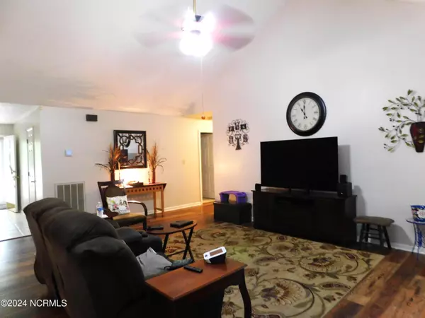Laurinburg, NC 28352,1714 Anita DR