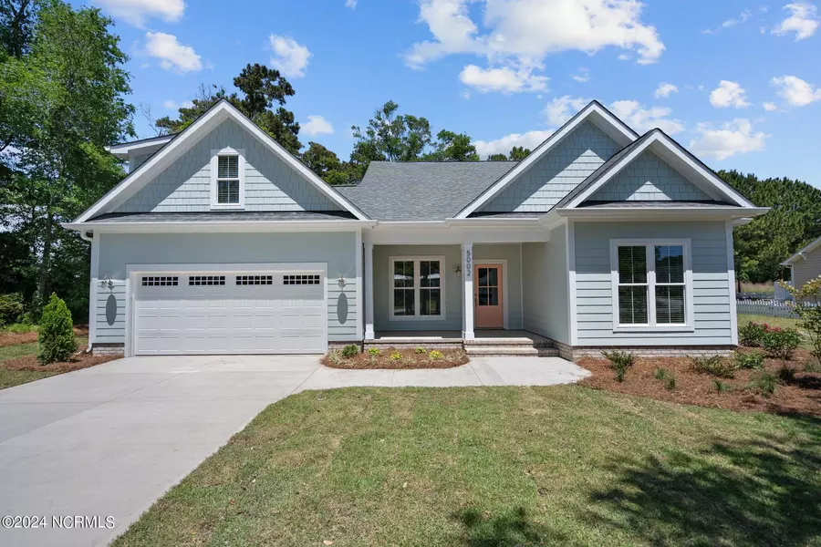 5002 Canvasback CT, Southport, NC 28461