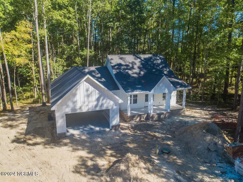 140 Golden Fern LN, Minnesott Beach, NC 28510