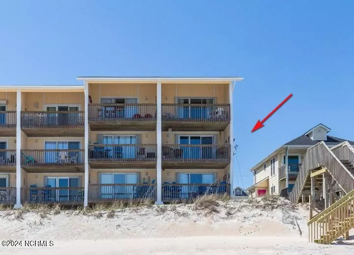 918 N New River DR #826, Surf City, NC 28445