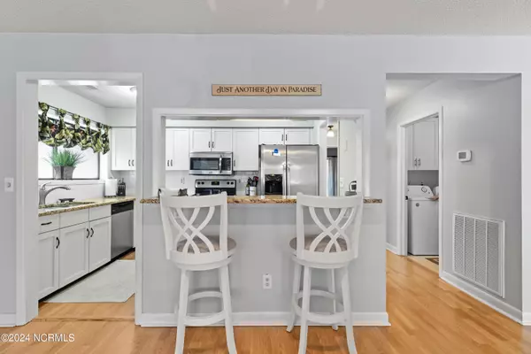 Carolina Beach, NC 28428,1200 Saint Joseph ST #Apt 66