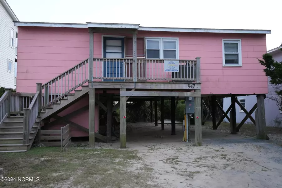 947 Ocean BLVD W, Holden Beach, NC 28462