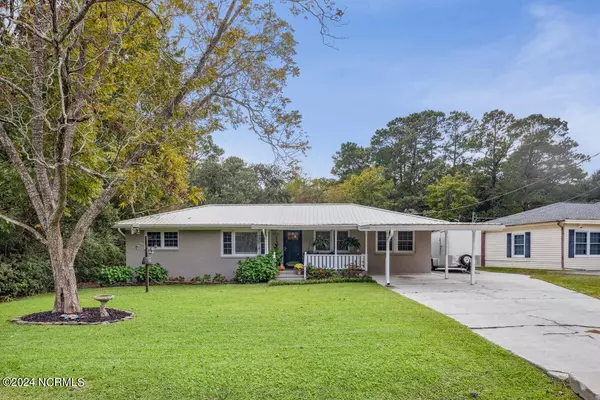 Wilmington, NC 28409,136 Shorewood Hills DR