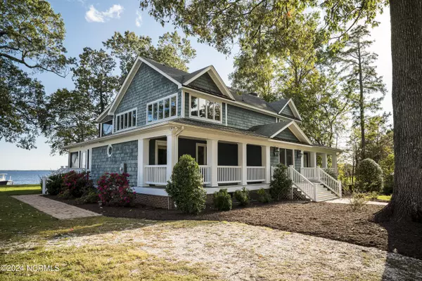 Edenton, NC 27932,137 Nixons Beach RD