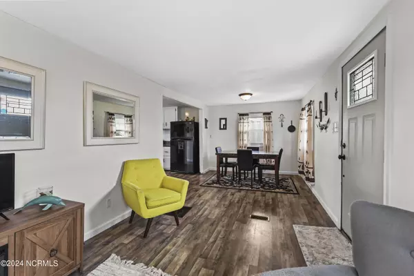 Midway Park, NC 28544,231 Barbara AVE