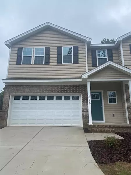 422 Dylan DR, Aberdeen, NC 28315