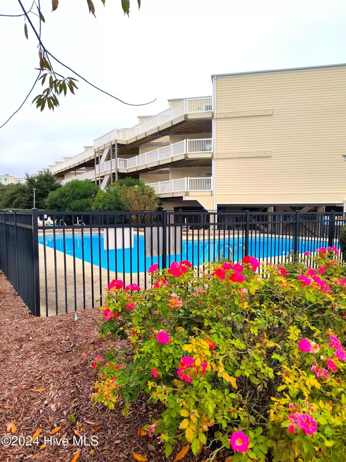 Pine Knoll Shores, NC 28512,650 Salter Path RD #315