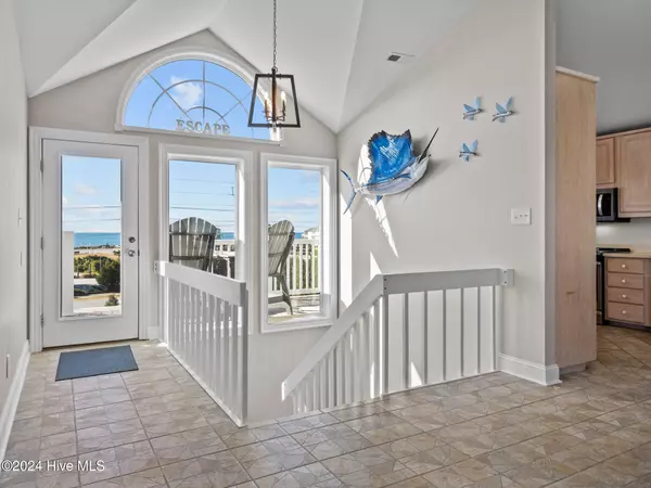 Emerald Isle, NC 28594,2610 Emerald DR
