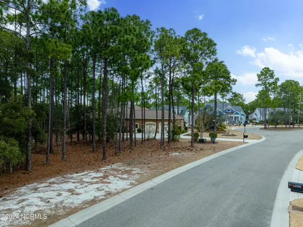 Southport, NC 28461,2555 Hillsborough DR