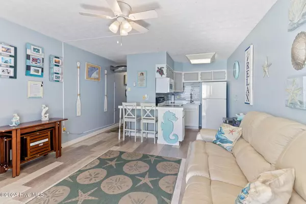 2174 New River Inlet RD #Unit 384, North Topsail Beach, NC 28460