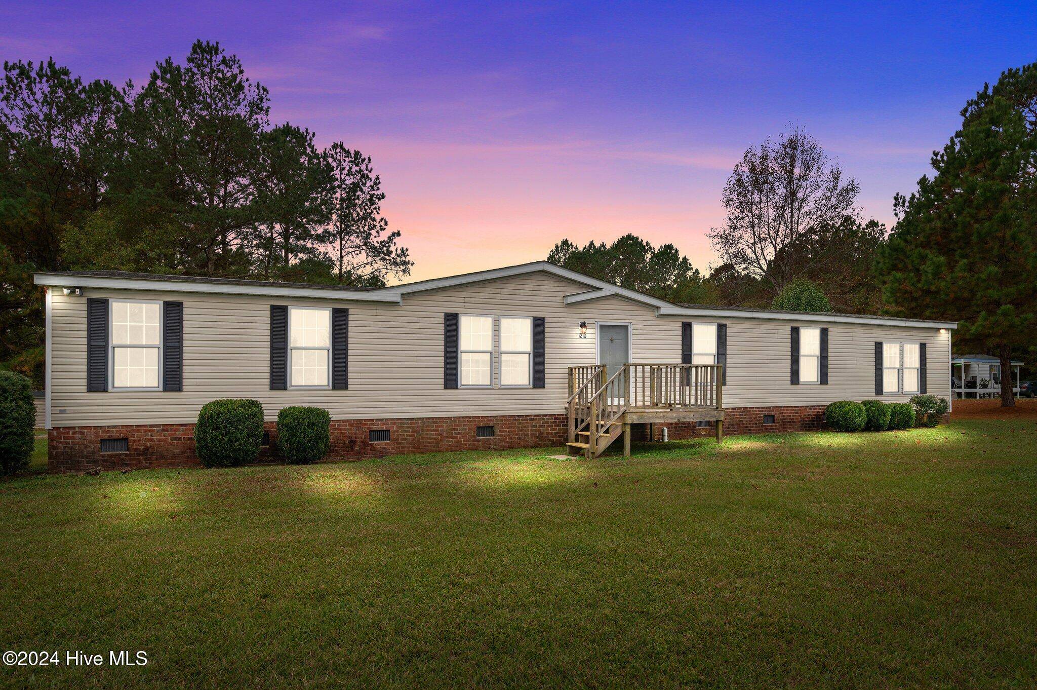1210 Sandy Ridge RD, Robersonville, NC 27871