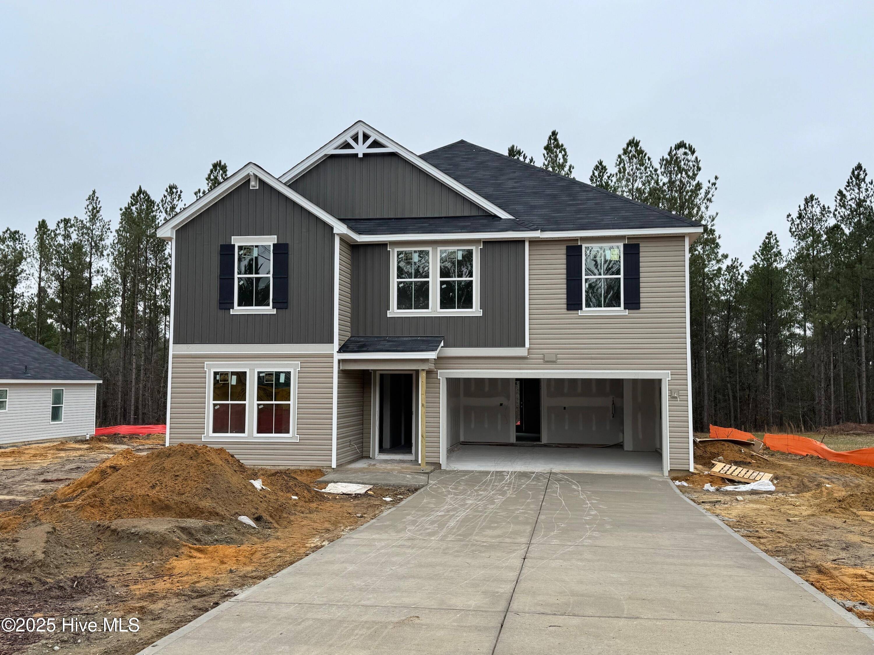 288 Rocking Horse LN, Sanford, NC 27332