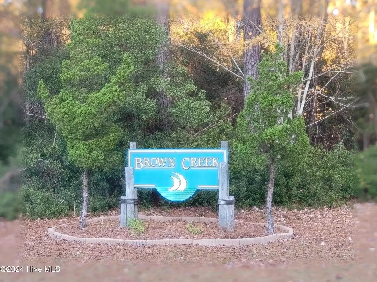 Oriental, NC 28571,258 Port DR