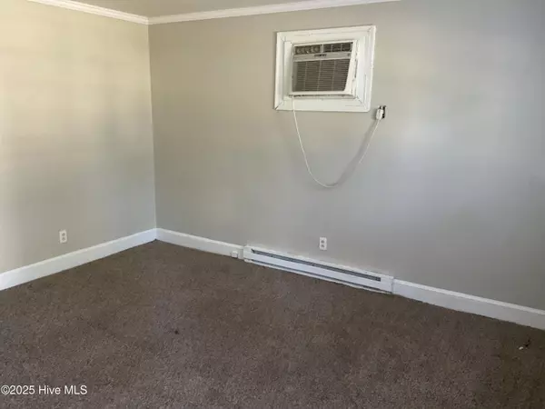 Greenville, NC 27834,801 Colonial AVE