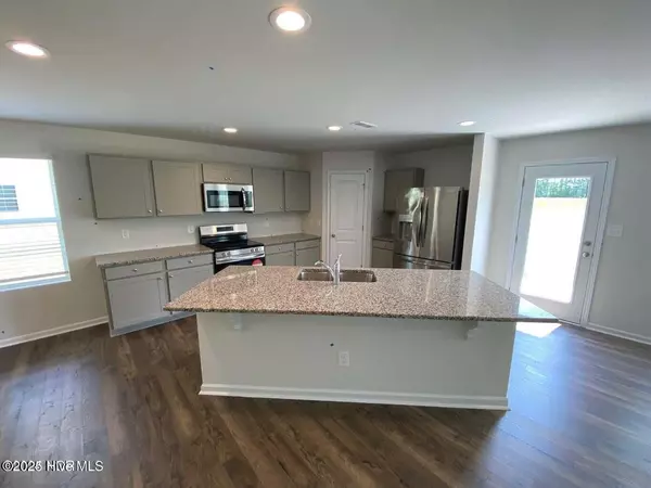 Richlands, NC 28574,192 N Squires Run LN #169