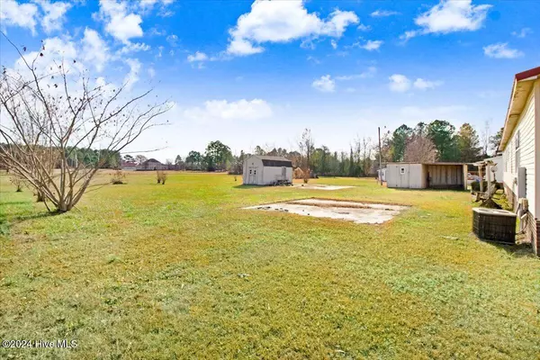 Kinston, NC 28504,2048 Towncrier DR