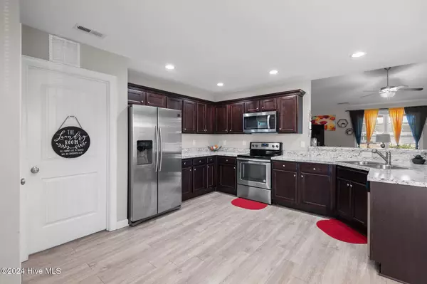 Goldsboro, NC 27534,108 Caroline LN