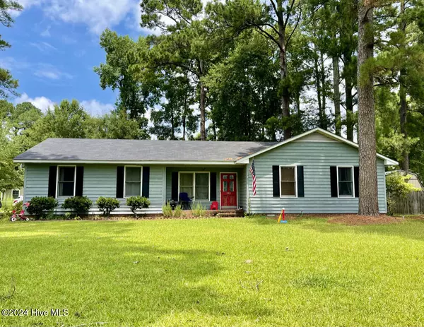 3301 Hedgerow RD,  Trent Woods,  NC 28562