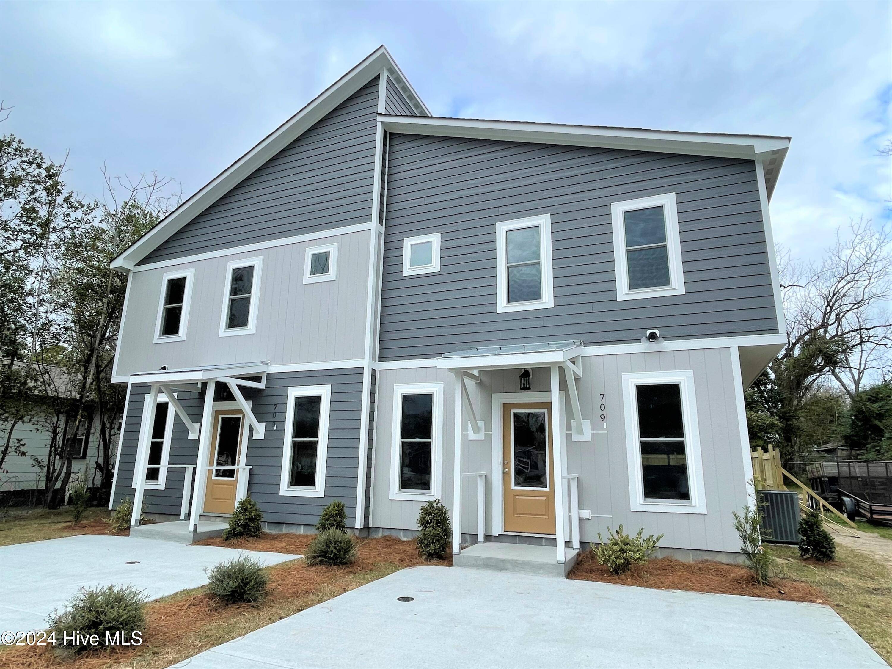 709 S 9th ST #B, Wilmington, NC 28401