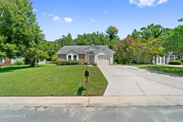 Midway Park, NC 28544,2666 Idlebrook CIR