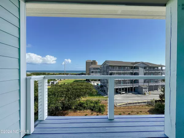 Pine Knoll Shores, NC 28512,109 Knollwood DR #F