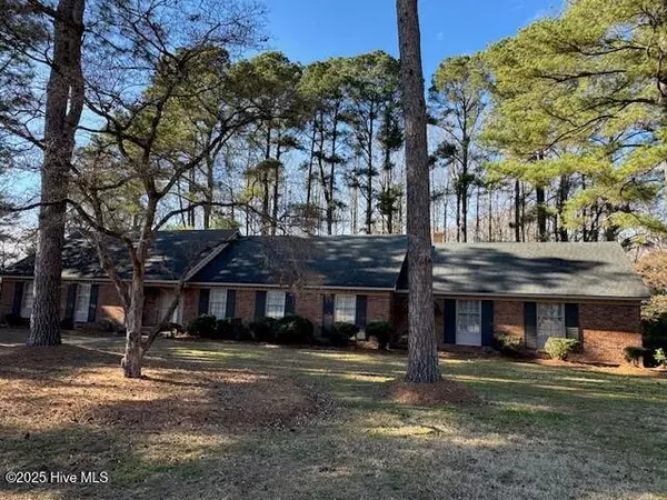 404 Circle DR,  Ahoskie,  NC 27910