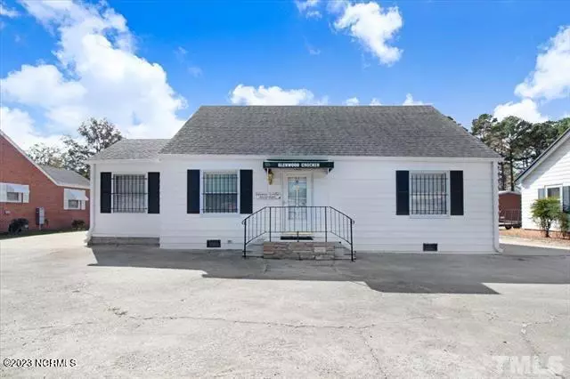 1117 W Market ST, Smithfield, NC 27577