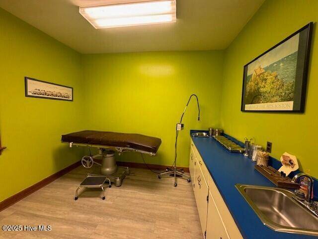Ahoskie, NC 27910,201 N Colony AVE