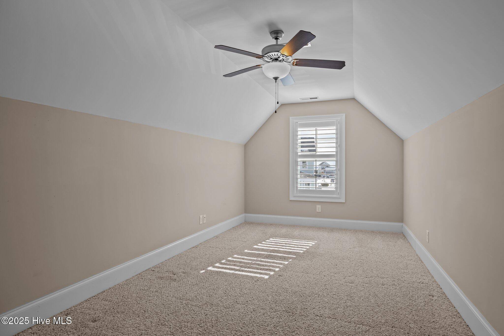 Newport, NC 28570,105 Bogue Harbor CT