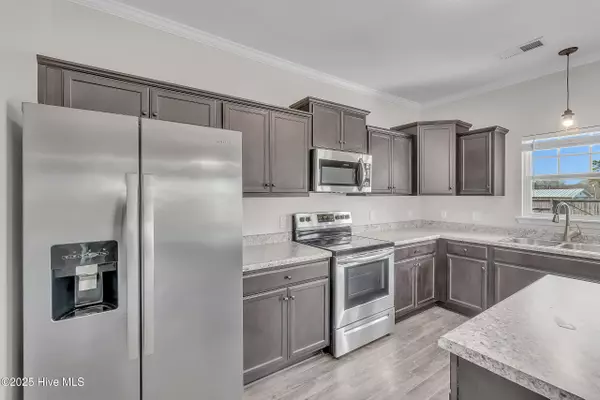 Richlands, NC 28574,103 Woodwater DR