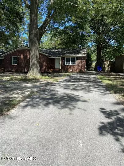 1011 Brownlea DR #B, Greenville, NC 27858